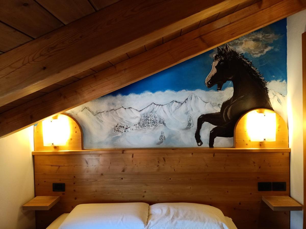 Hotel Cielo Blu Пассо-дель-Тонале Экстерьер фото