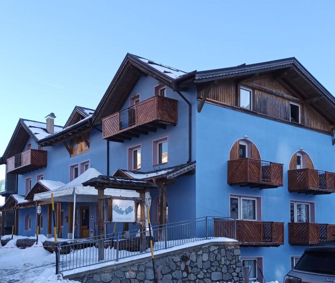 Hotel Cielo Blu Пассо-дель-Тонале Экстерьер фото